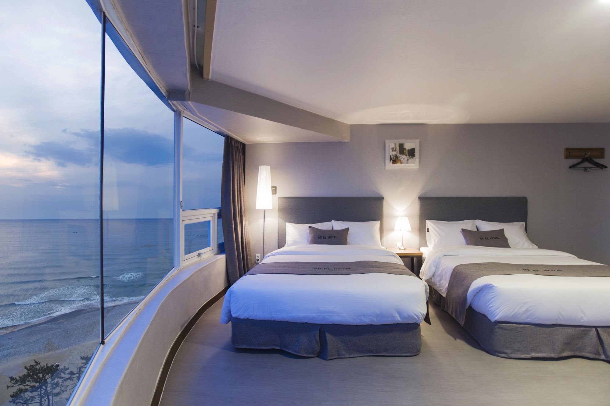 El Hotel Янъян Экстерьер фото